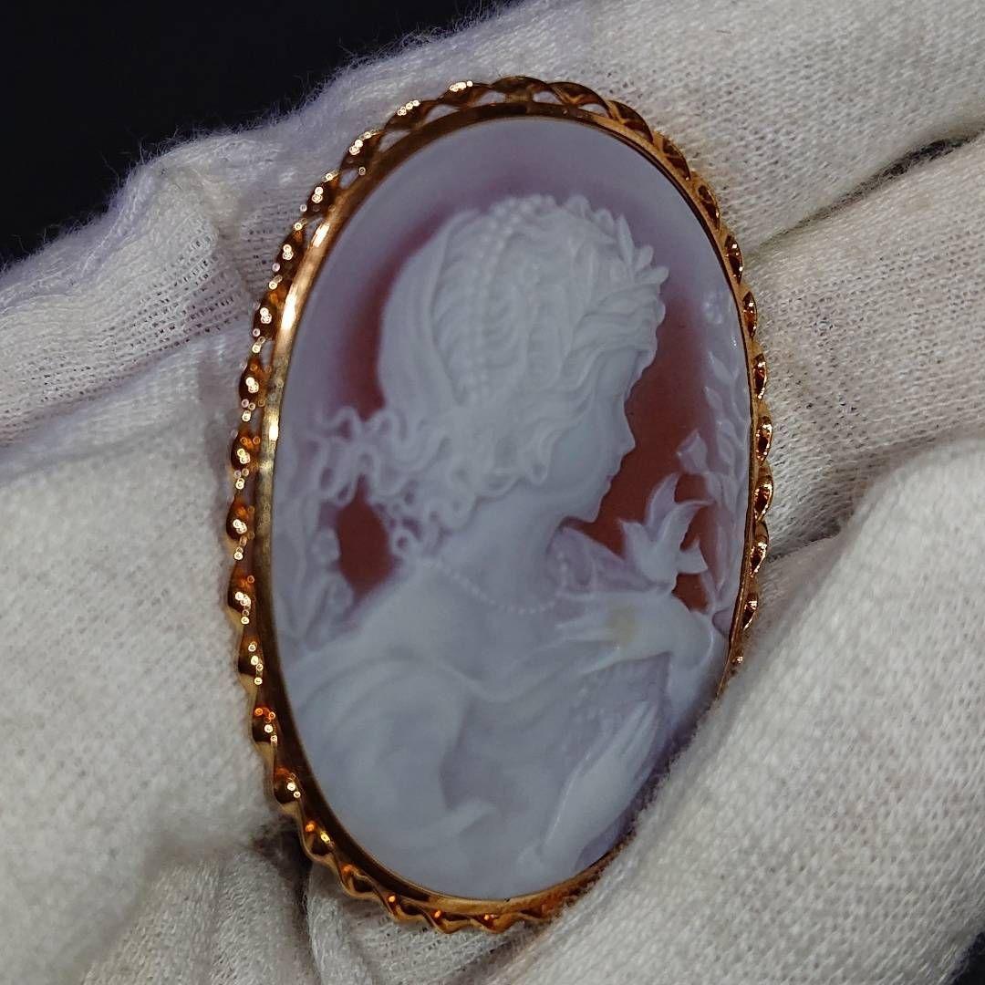 【処分価格☆】カメオ 手彫り K18枠 ブローチ ペンダントトップ 美品