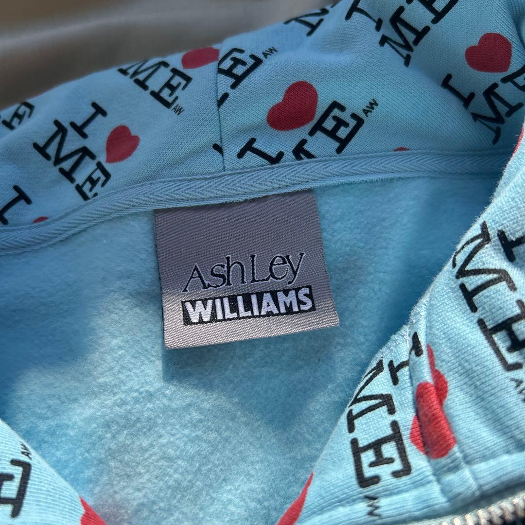 ashley williams I heart me バタフライフーディー 水色