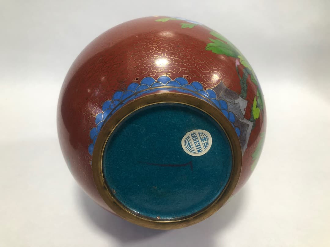 中国美術　七宝焼　琺瑯彩絵花瓶　高さ31cm 　台付　美品