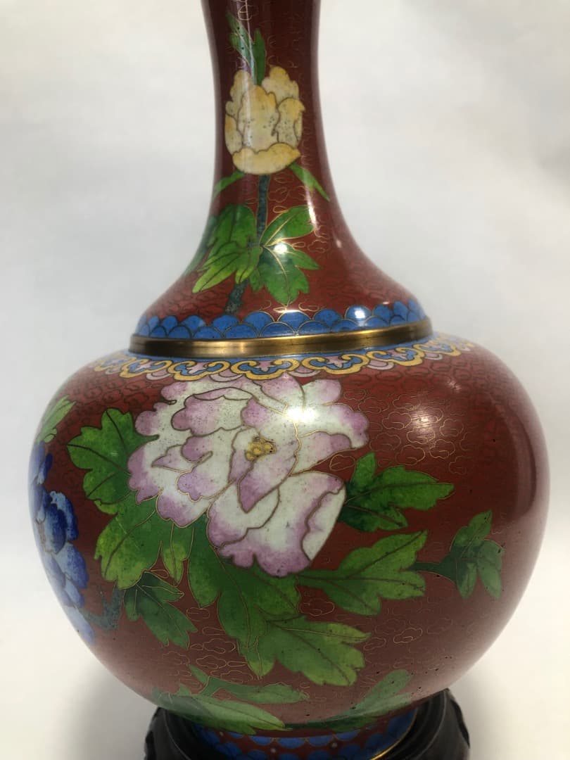 中国美術　七宝焼　琺瑯彩絵花瓶　高さ31cm 　台付　美品