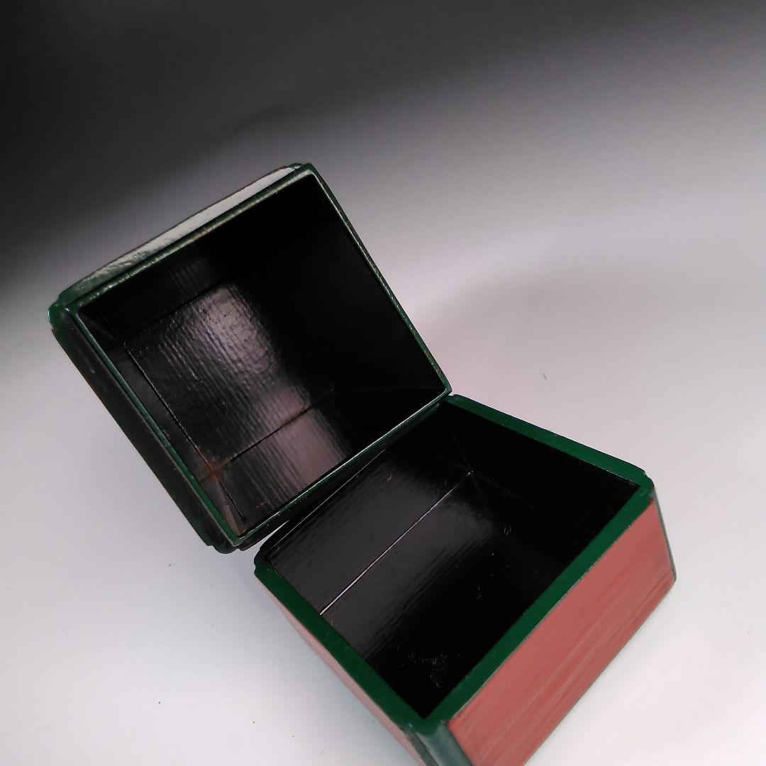 ア127 『加州　大井好雲斎』作『加賀蒔絵　一閑四方　朱瓜緑巻莨入　共箱』茶道具