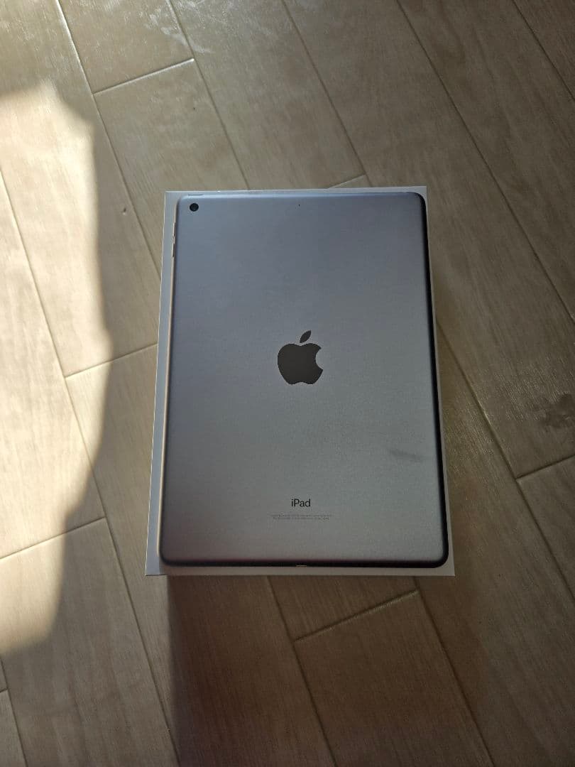 Apple iPad (第6世代) 128GB