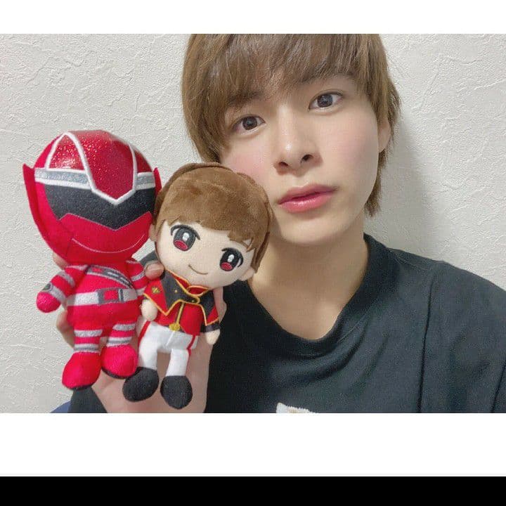 小宮璃央【魔進戦隊キラメイジャー】熱田充瑠 キラメイレッド ぬいぐるみ セット