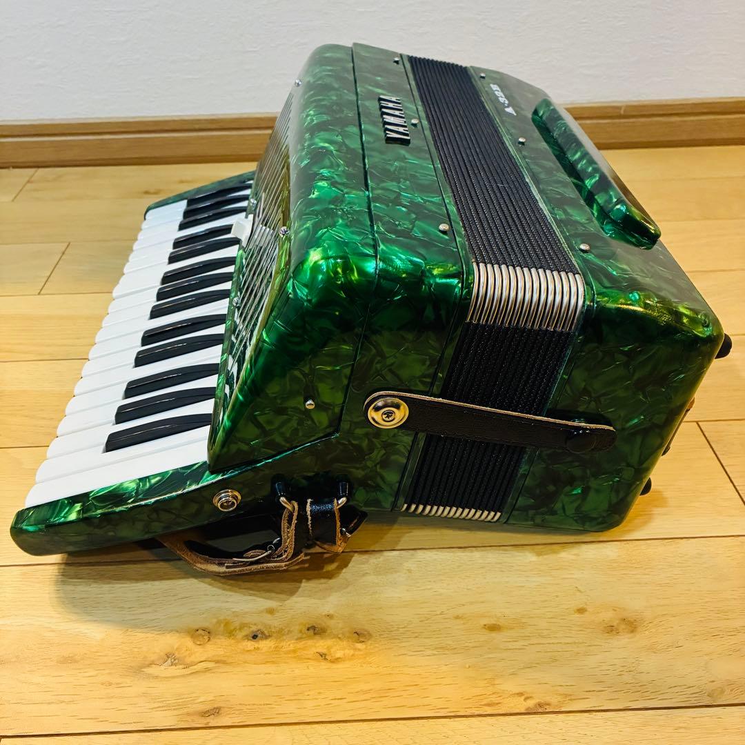 希少　YAMAHA ヤマハ アコーディオン A-32B ソフトケース付 レトロ
