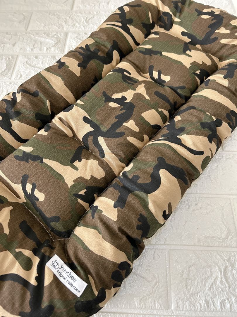 犬猫保護活動家ミルク様／カートクッション、あごのせクッション