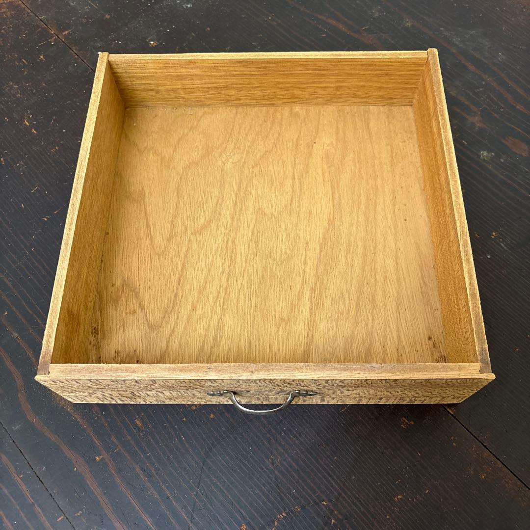 レトロ　剥離　木製4段引き出し収納 無垢材／アンティーク　古道具