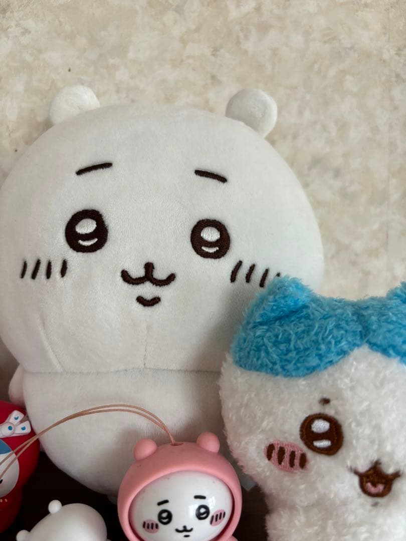 ちいかわ　ハチワレ　うさぎ　栗まんじゅう　シーサー　引退品