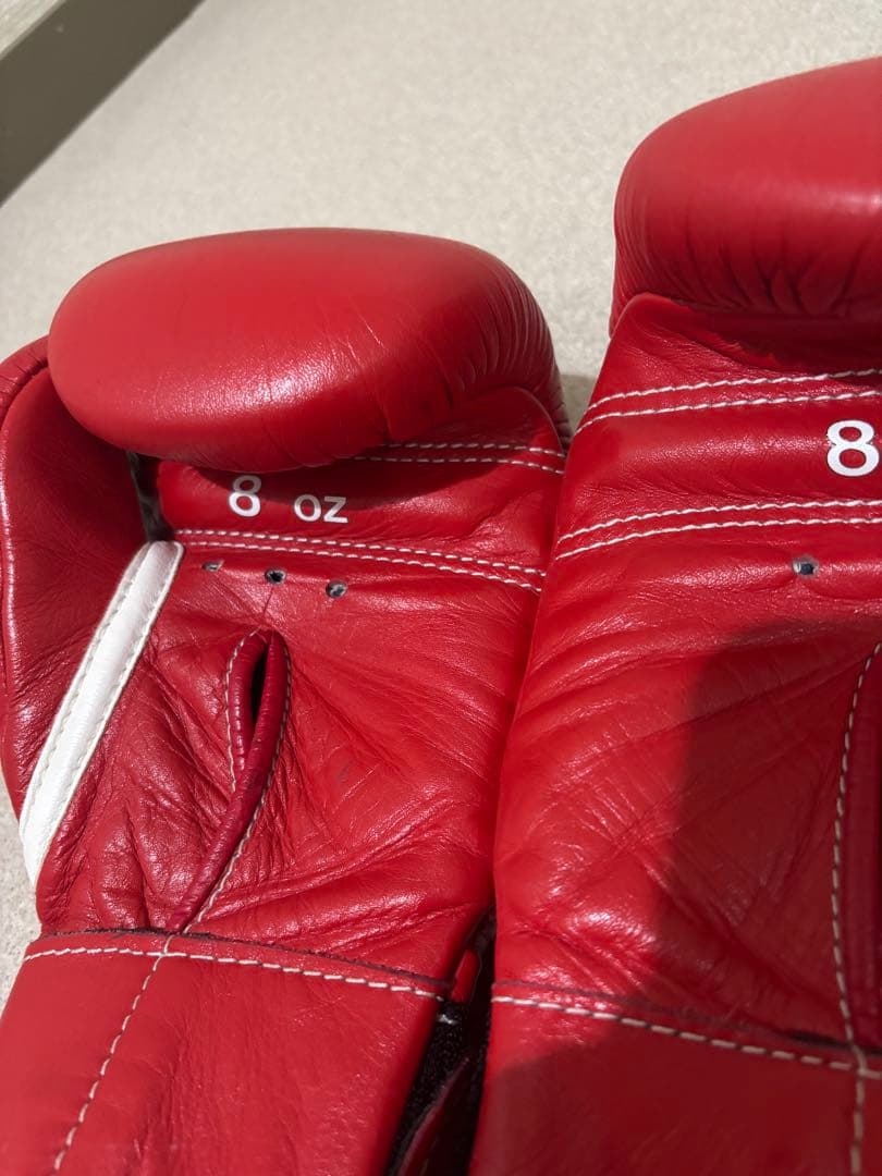 極美品 Winning ボクシンググローブ 8oz 赤