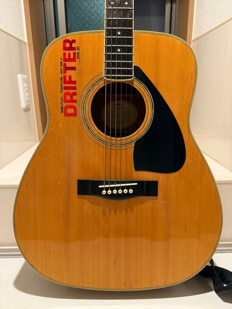 【中古】YAMAHA　アコースティックギター　FG-725