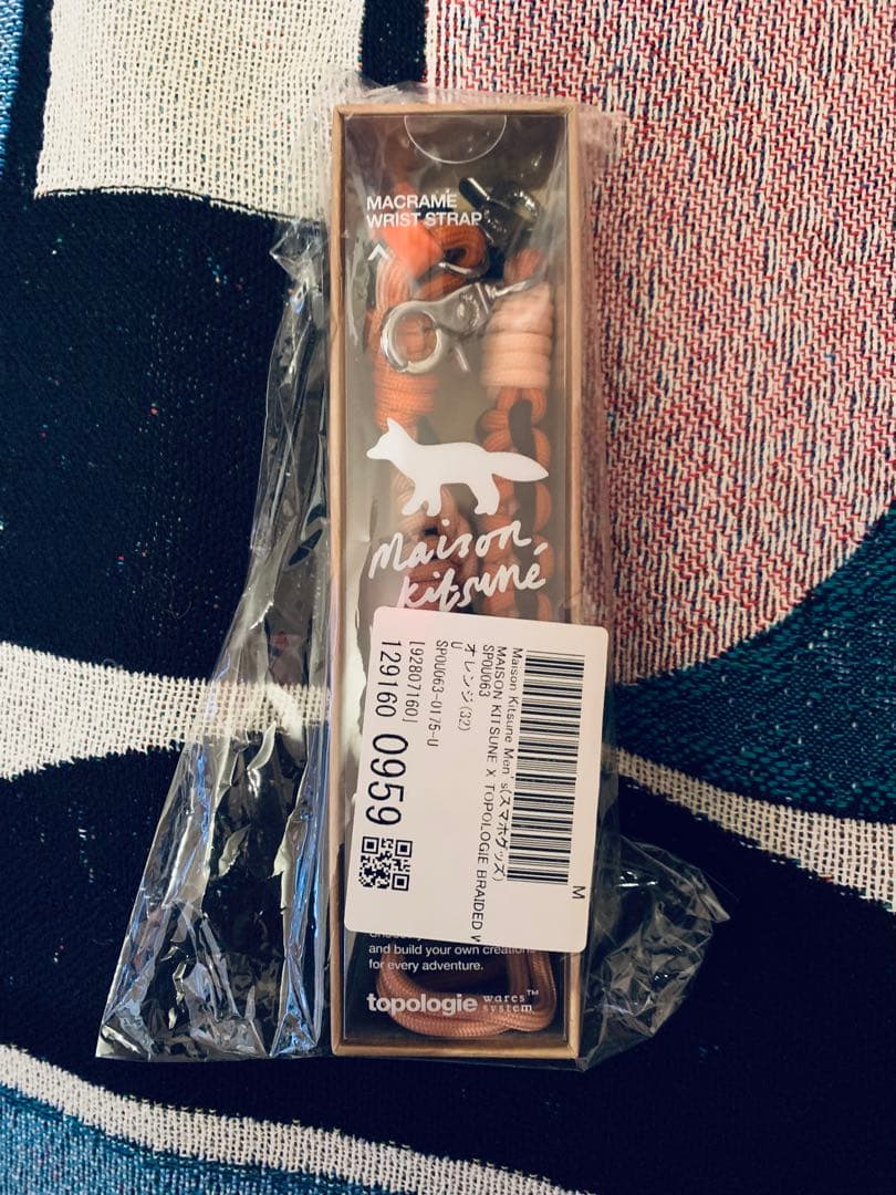 【未開封品】Maison Kitsuné x Topologieリストストラップ