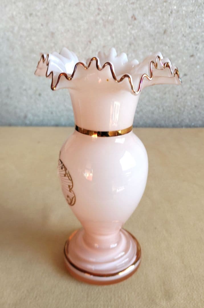 BOHEMIA ガラス花瓶