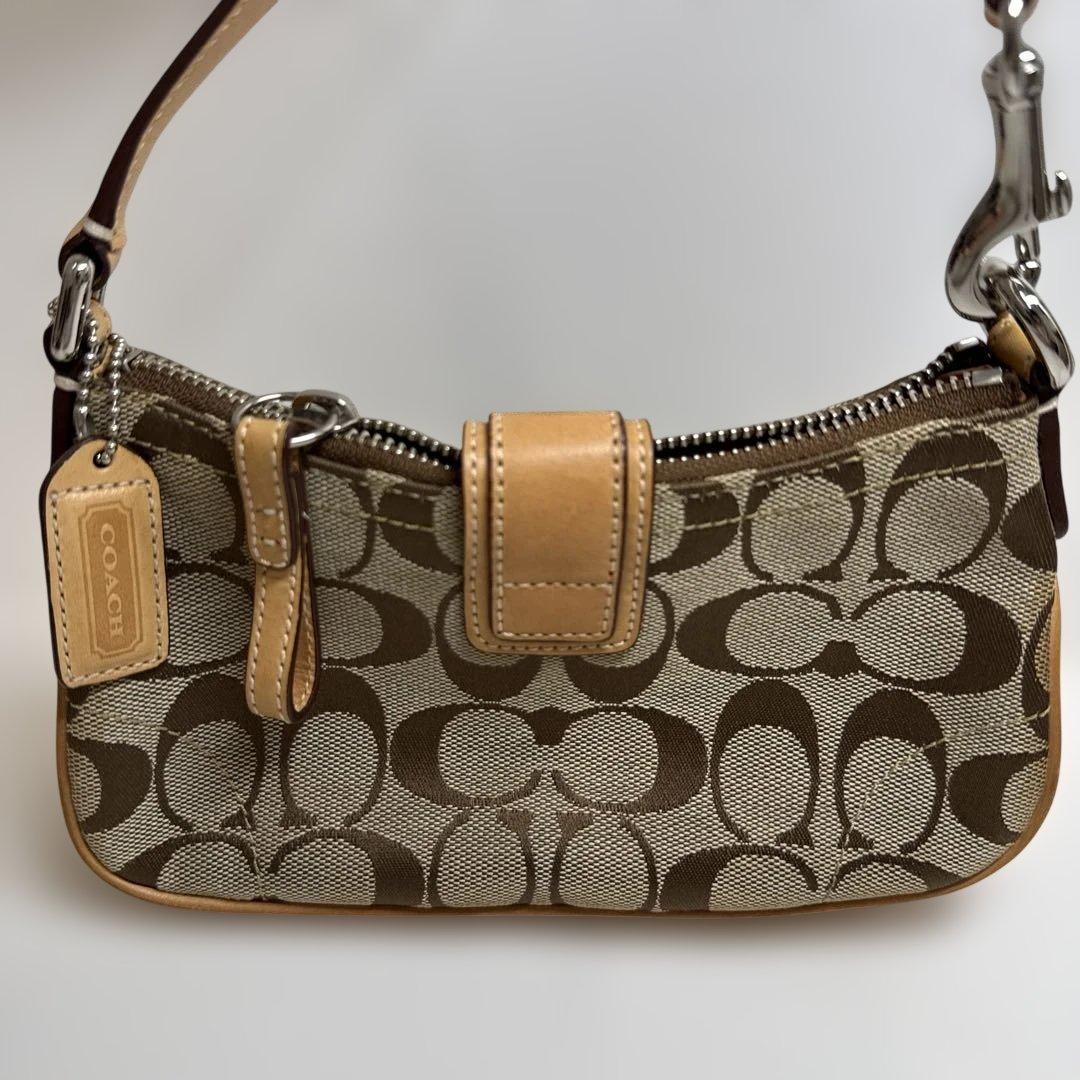 COACH ショルダーバッグ ロゴ柄