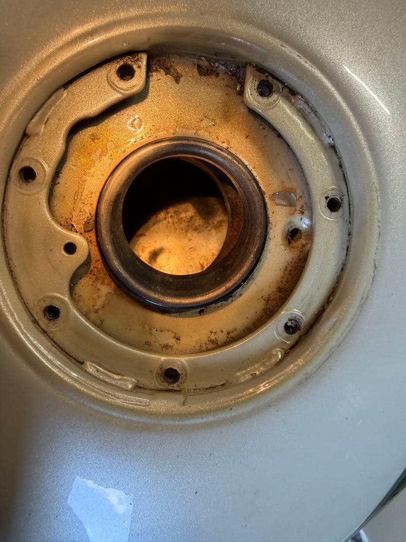 Kawasaki ゼファー750 外装一式　ホワイトタイガー