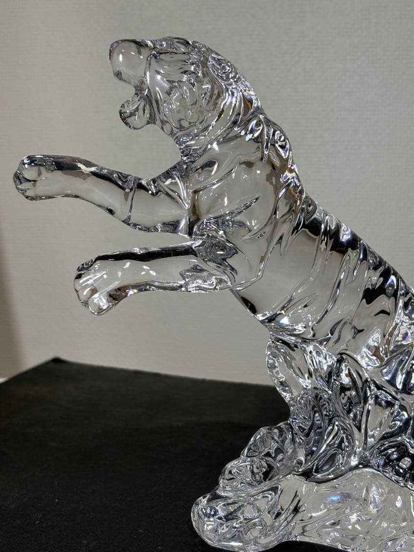 新品nachtmann 北一ガラス　虎 寅クリア 干支 オブジェ 置物クリスタル