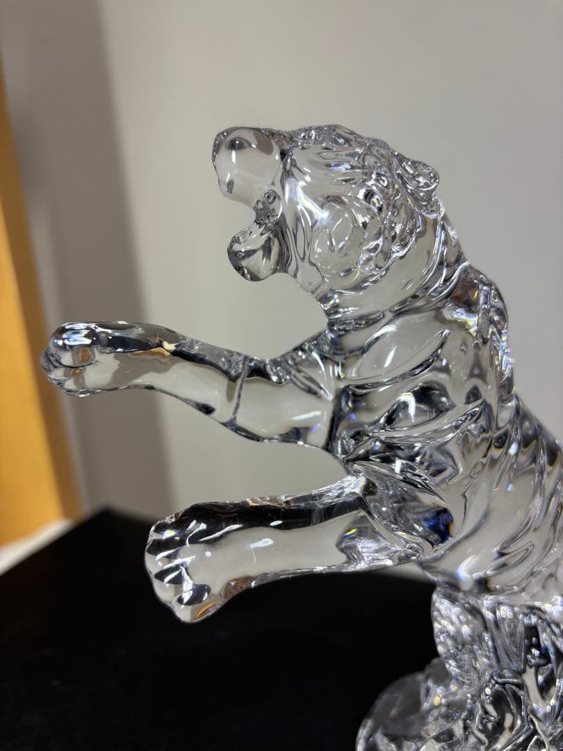 新品nachtmann 北一ガラス　虎 寅クリア 干支 オブジェ 置物クリスタル