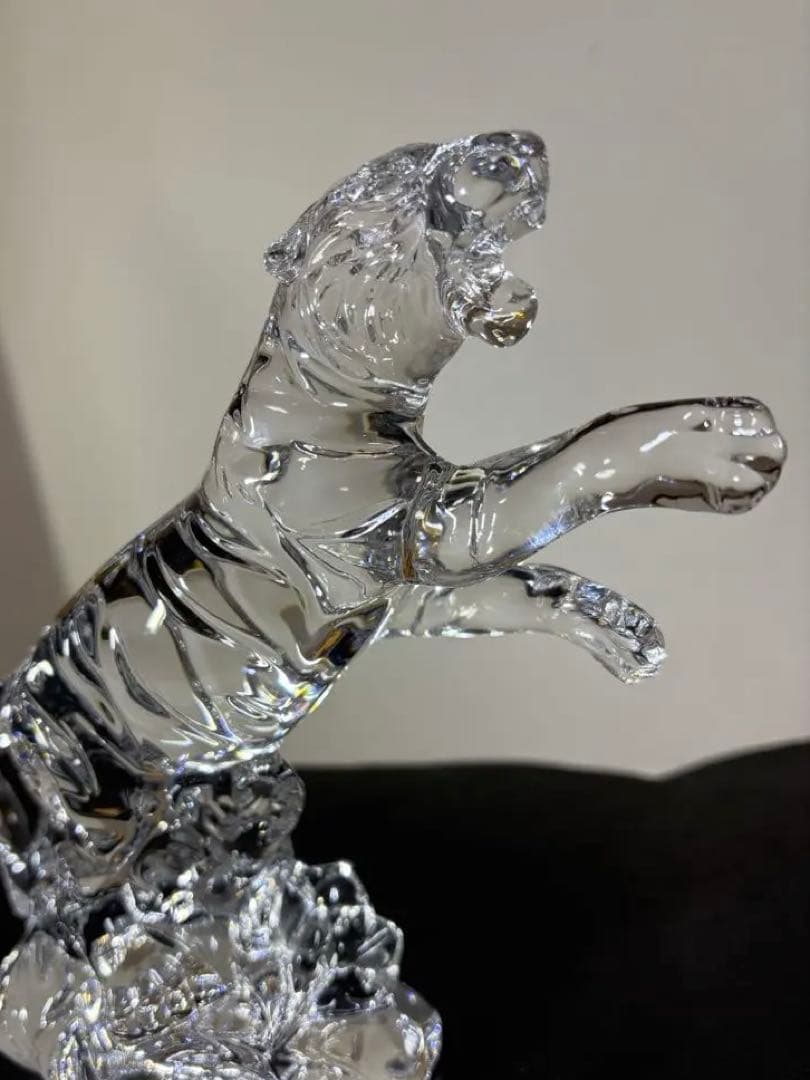 新品nachtmann 北一ガラス　虎 寅クリア 干支 オブジェ 置物クリスタル