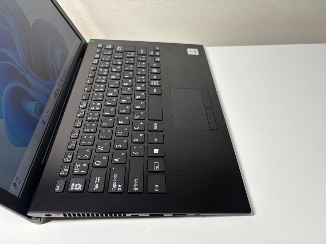 VAIO Pro 第10世代i5 1035 SSD 256GB 8G