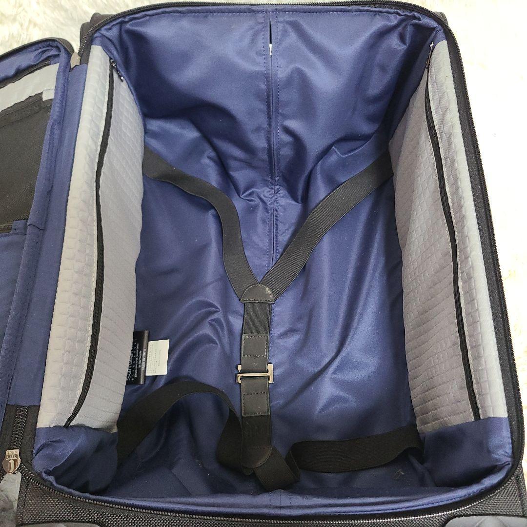 美品　Samsonite　BLACK LABEL キャリーケース　軽量　黒