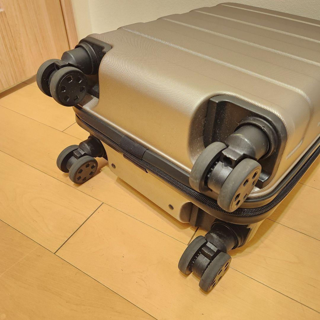 無印良品 ハードキャリーケース 20L