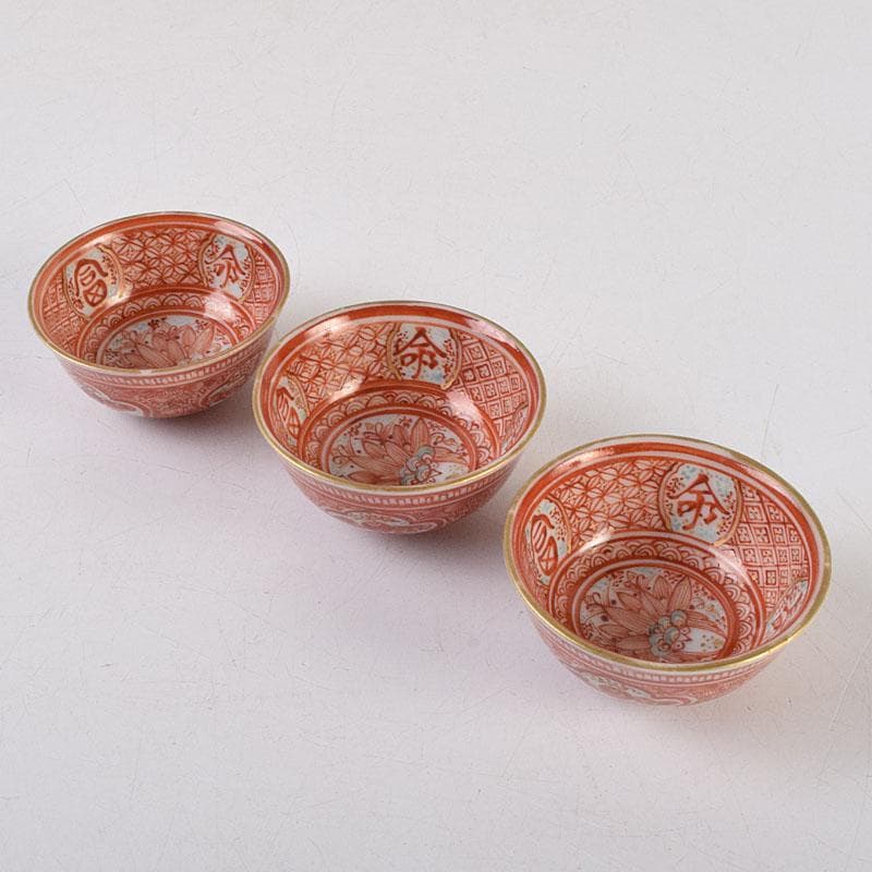 りんぞう　九谷焼　古九谷　赤絵　盃　ぐい呑　三客　時代箱　M　R9325