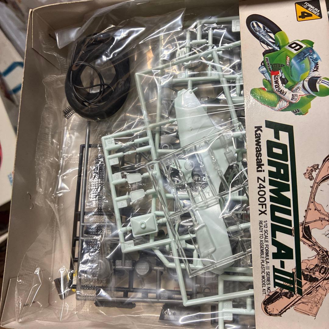 青島Kawasaki Z400FX 1/12 プラモデル 鈴鹿4時間耐絶版
