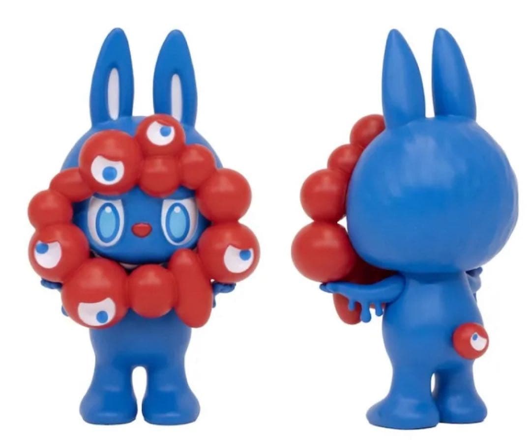 LABUBU MYAKU-MYAKUストラップ付フィギュア（万博限定）