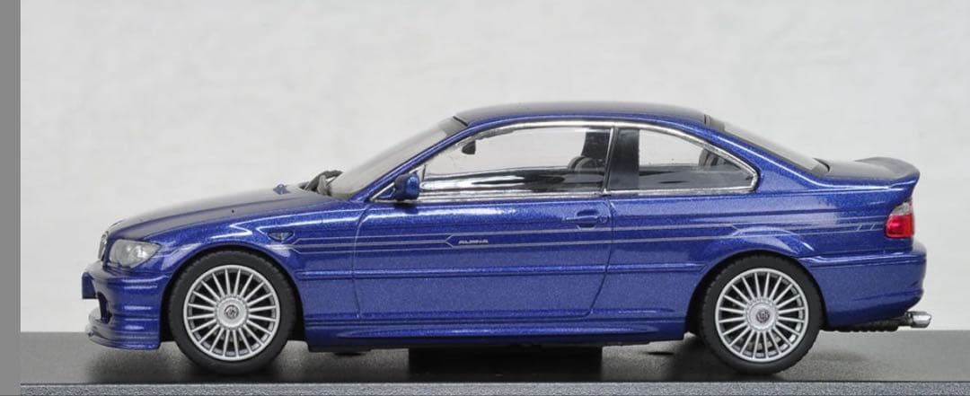 BMWアルピナB3S1/43スケール ミニカーアルピナブルー