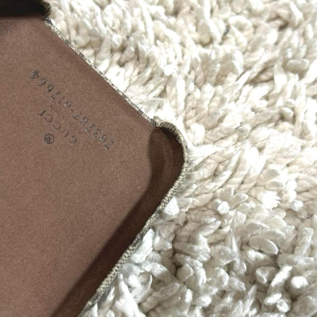GUCCI グッチ　iPhone15 ケース　スマホケース　GG柄　G114