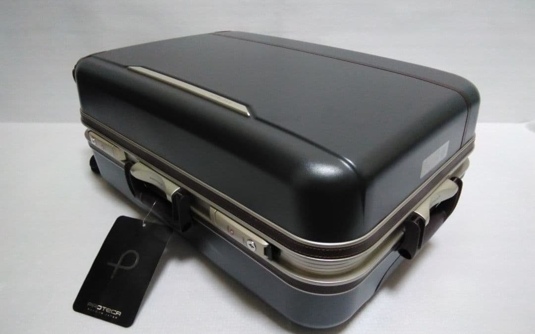 【プロテカ】スーツケース 日本製 レクトクラシックII 67L NIZ②