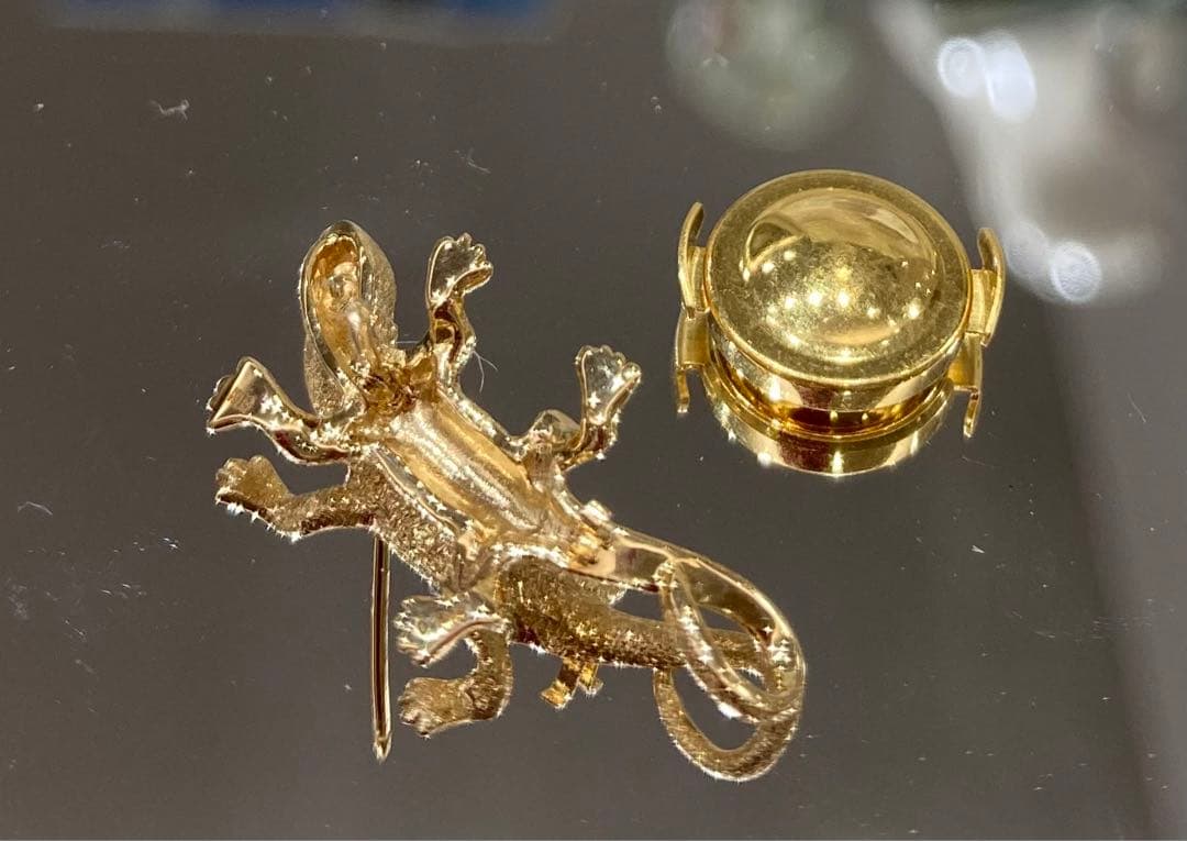 【新品未使用】K18 天然ダイヤモンド　ヤモリ　ピンブローチ　ペンダントトップ