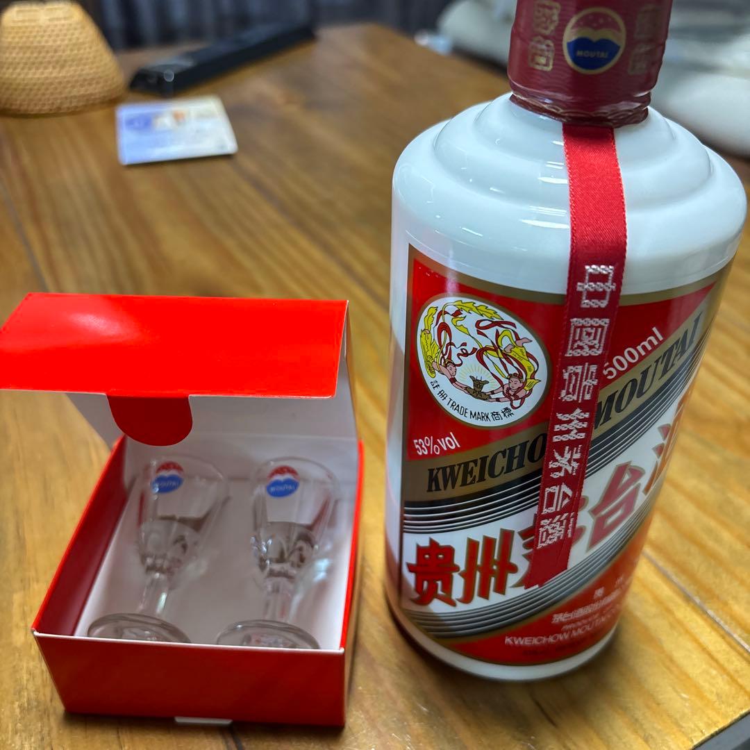 貴州茅台酒 500ml 53% アルコール