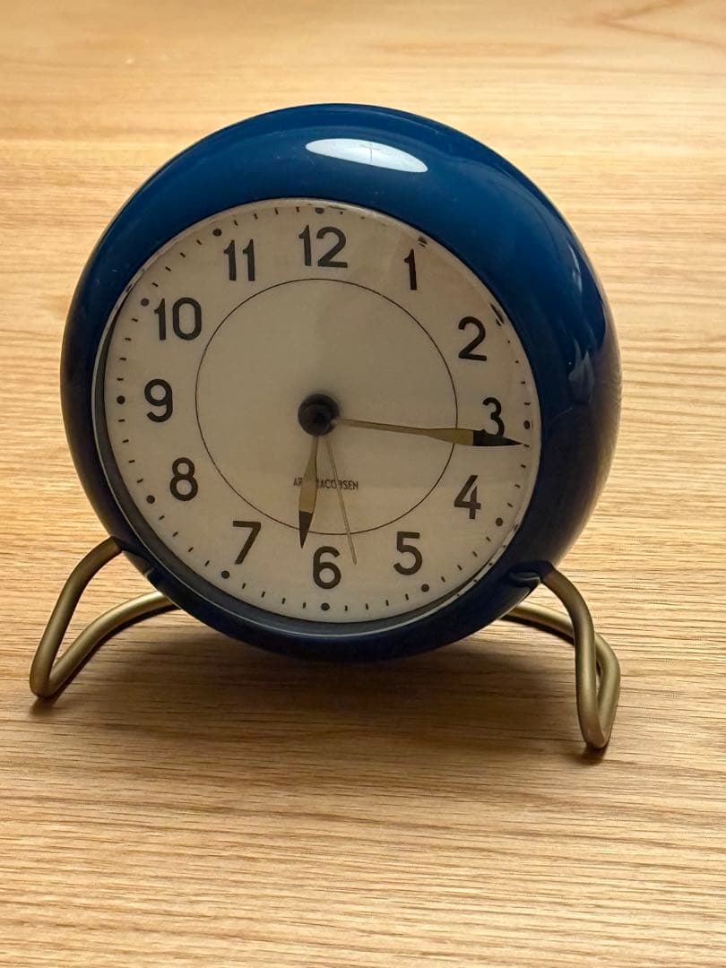 インテリア時計 ARNE JACOBSEN TABLE CLOCK / NAVY BLUE