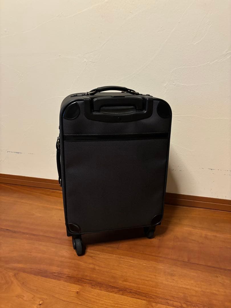 【美品】Swany スワニー 座れる　キャリーケース スーツケース　即日発送