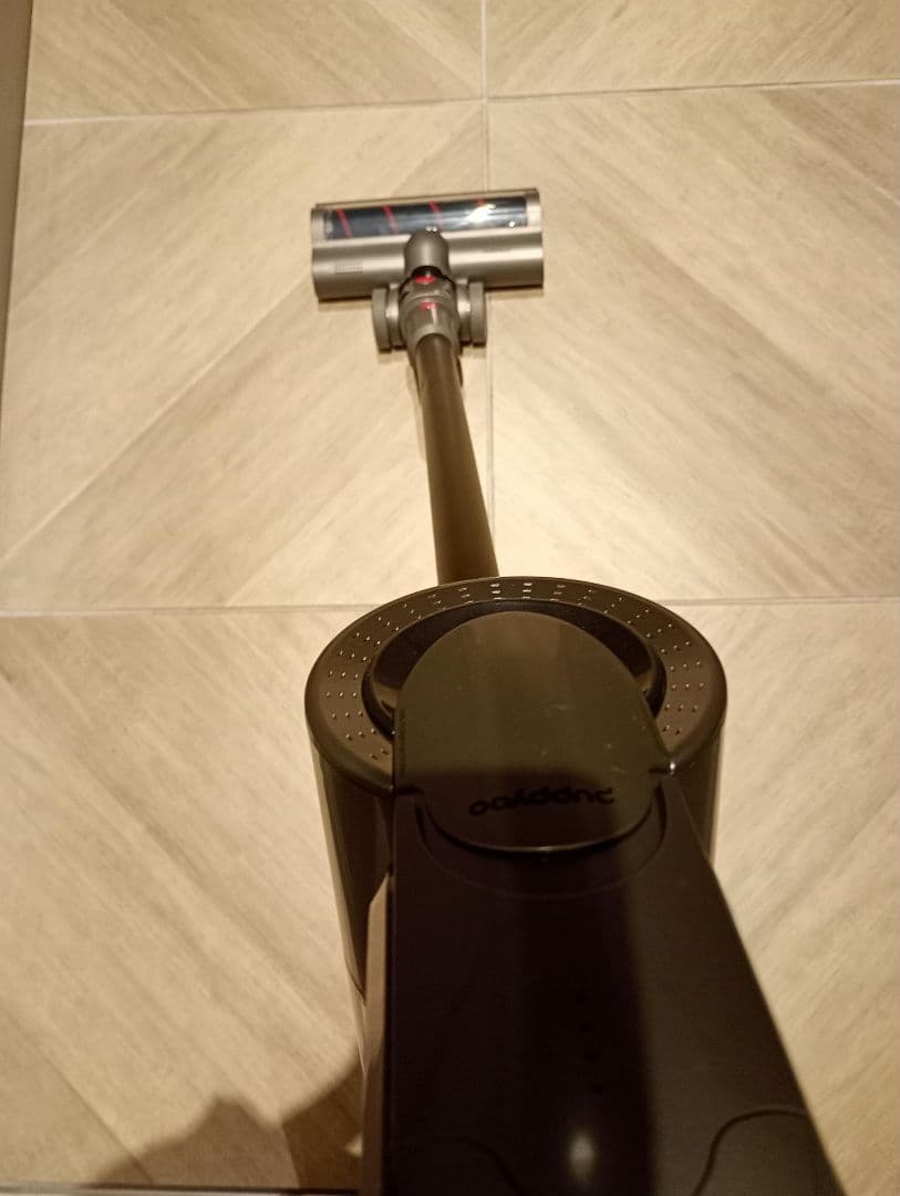 コードレス掃除機（新品）