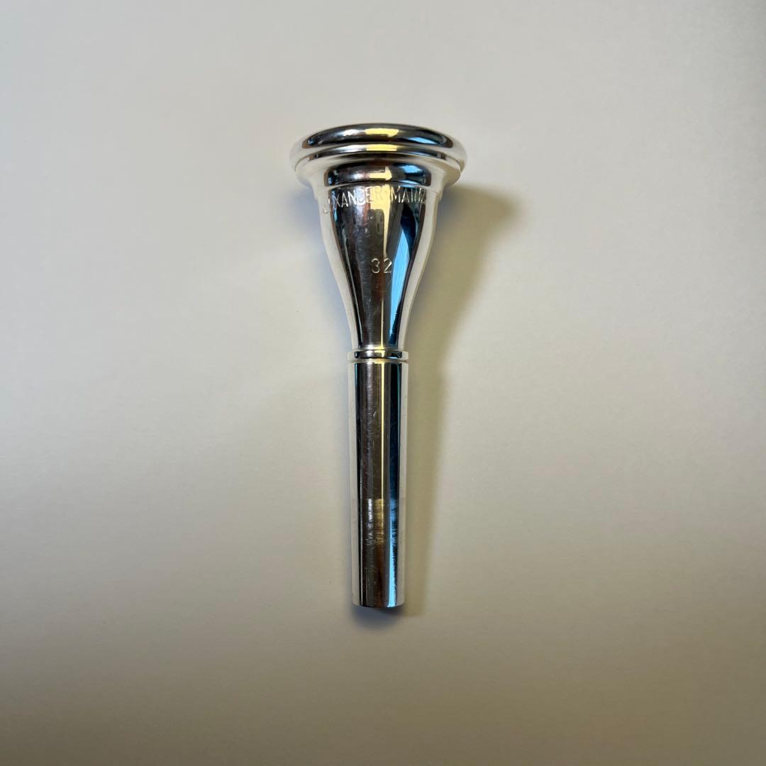 ホルンマウスピース(Alexander、Model 32)吹き心地がまろやか