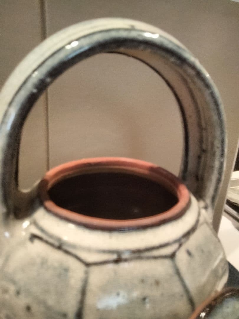 絶品　小代焼中平窯　藁灰釉後手急須(面取)　追加サービスで高級湯呑み　ぐい呑み