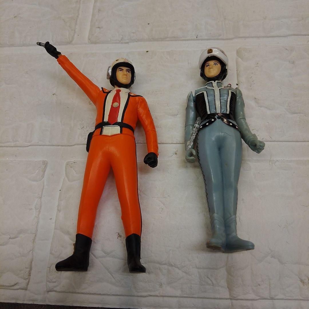 ウルトラ警備隊　ハヤタ隊員　アンヌ隊員　ウルトラマンフィギュアセット
