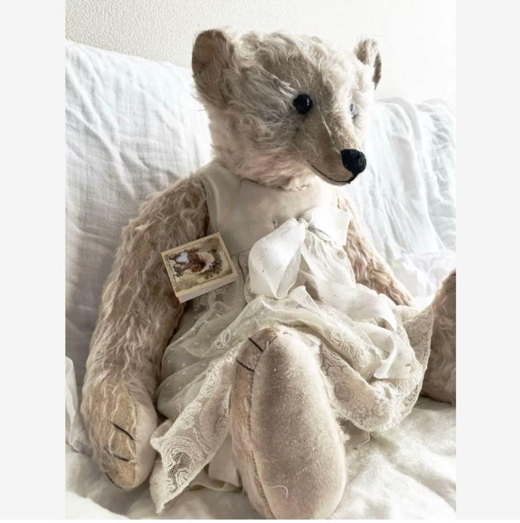 フォーゲットミーノット　ベア　海外作家　アーティスト