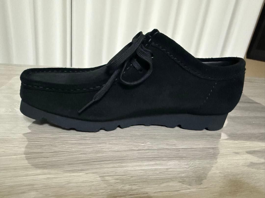 クラークス　ワラビーゴアテックス　スエード　黒　25.5