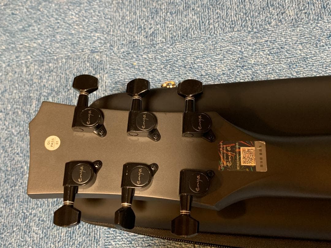 オールカーボン Mini Guitar <ENYA NOVA AI / BLK>