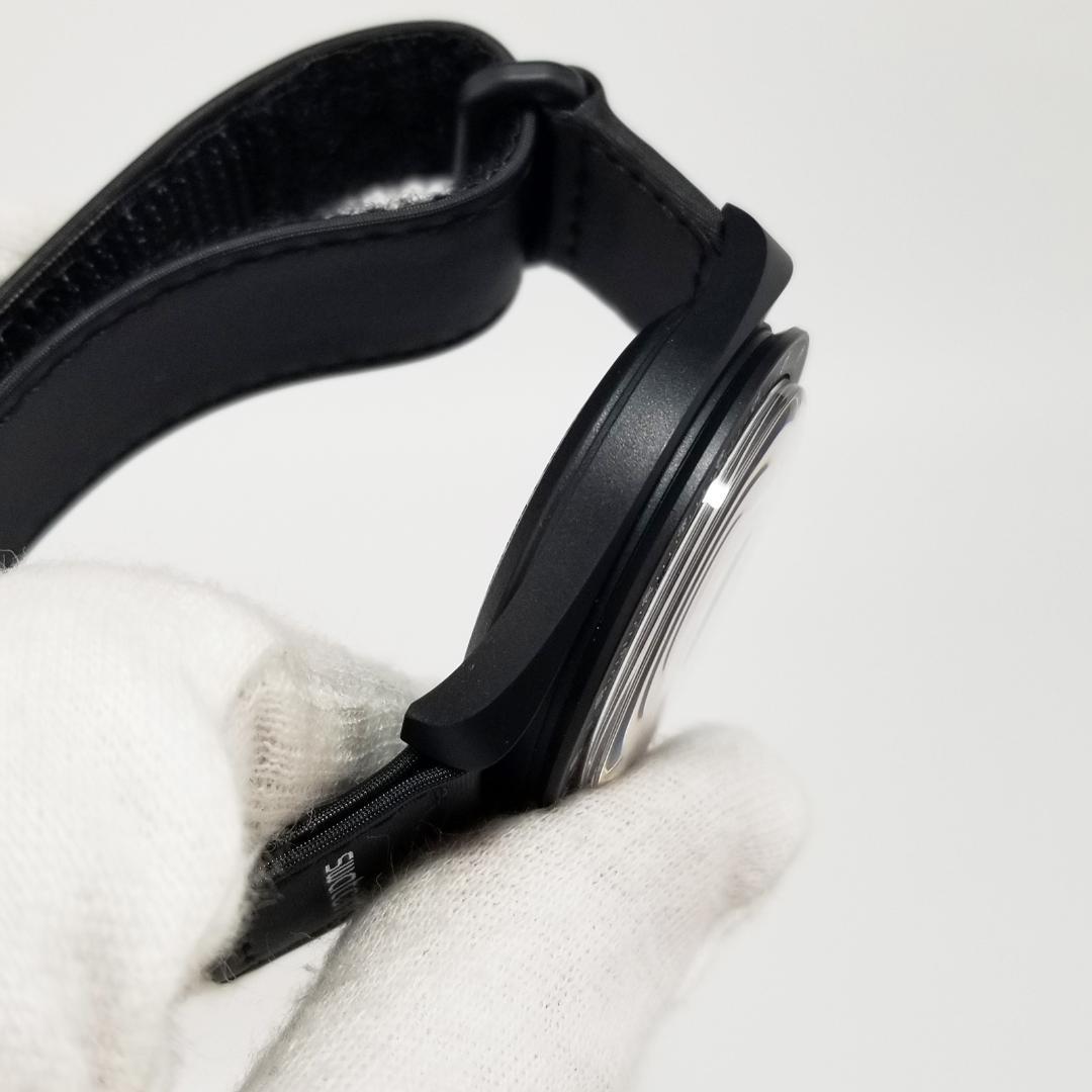 新品同様 スウォッチ × オメガ ミッショントゥザムーン SO33B700