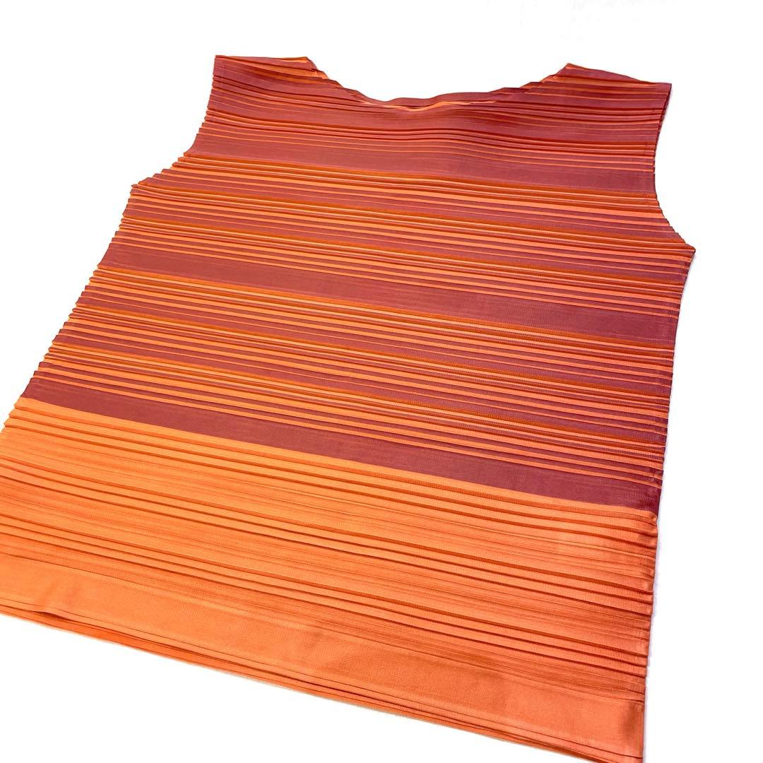 イッセイミヤケ　PLEATS PLEASE プリーツプリーズ　トップス
