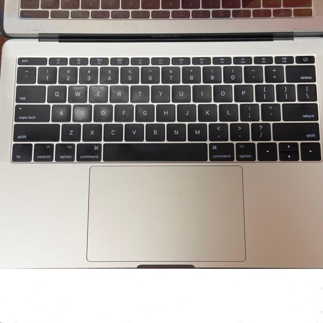 MacBook本体 Apple MacBook Pro 13inch 2017