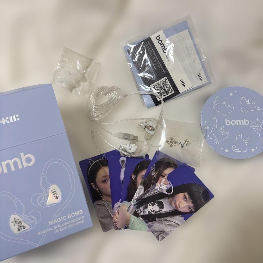 (Merch Ver.) ILLIT [BOMB] アルバム イヤモニイヤホン