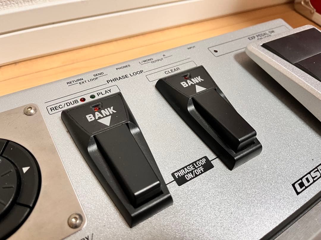 BOSS GT-10 ギターエフェクター（ケース付き）