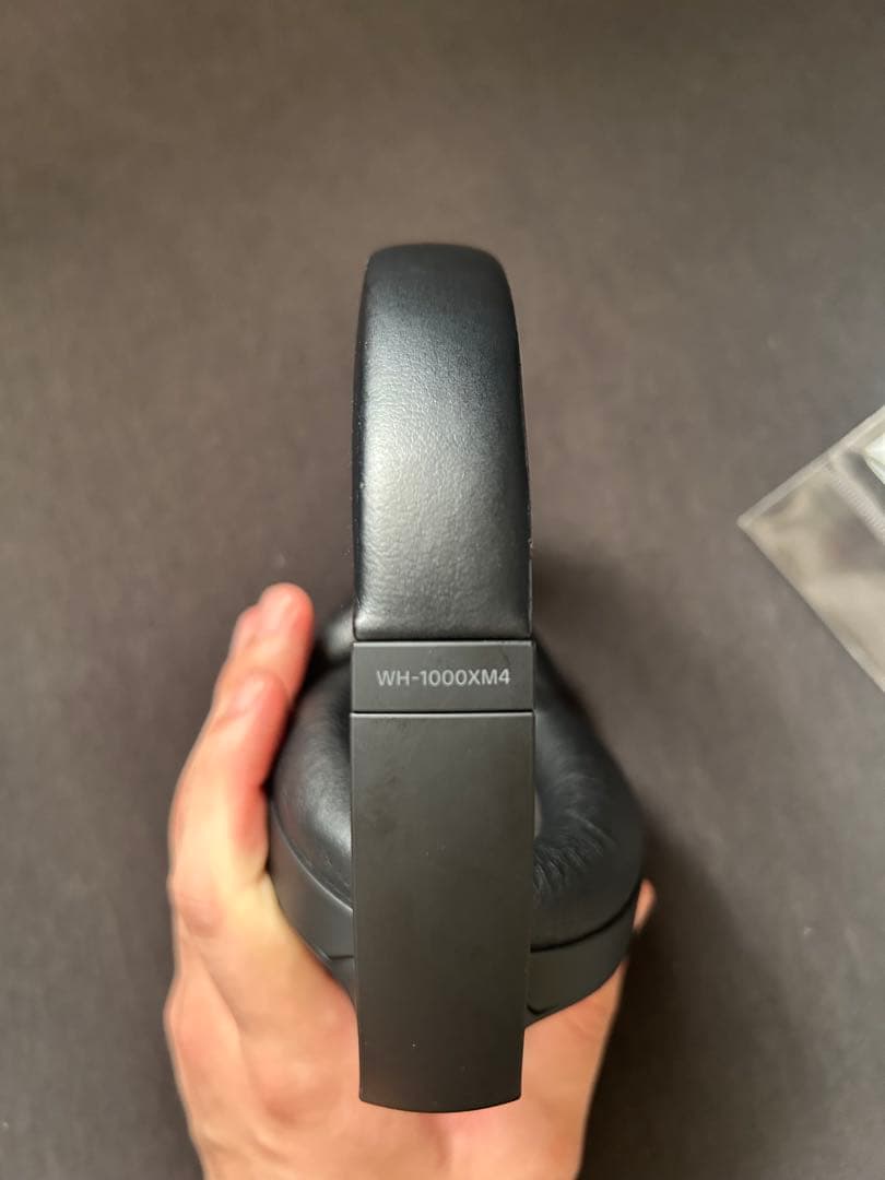 Sony WH-1000XM4 ワイヤレスヘッドホン　本体＋ケース＋充電コード