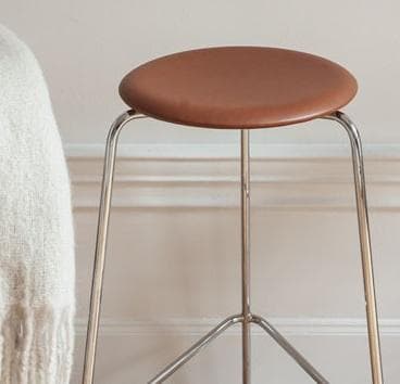 FRITZ HANSEN フリッツ・ハンセン　カウンタースツール ラバー座