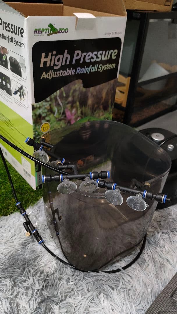 「爬虫類用」湿度調節器(自動噴水機)