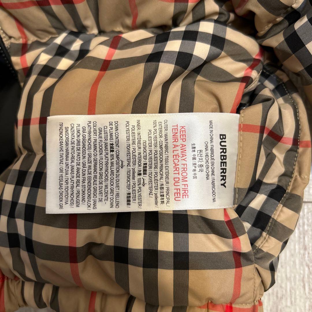 BURBERRY ベビー　バーバリー　ダウン　ジャケット　子供服