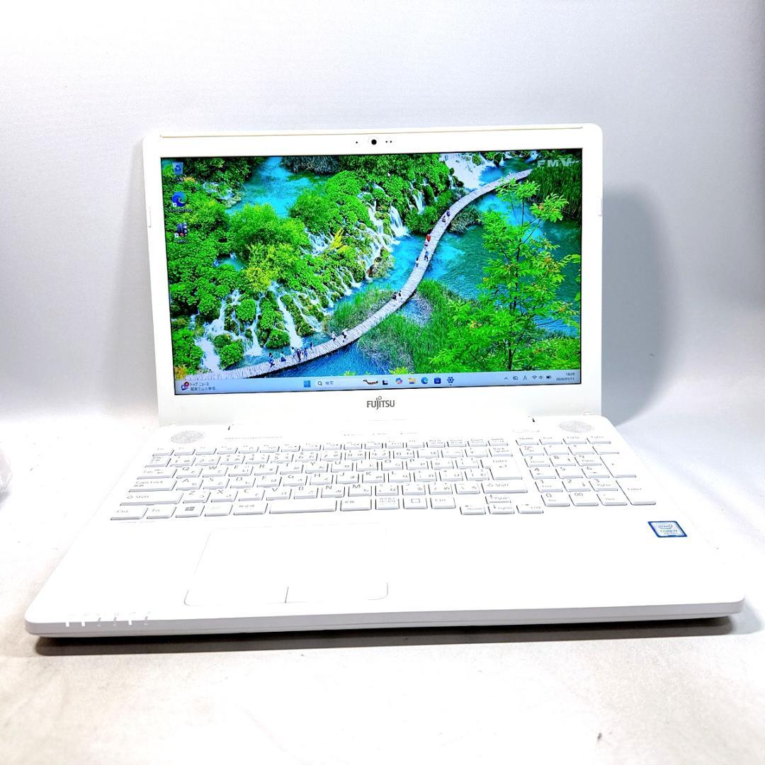 Core i7✨SSD✨メモリ32GB✨Windows11 ✨ノートパソコン